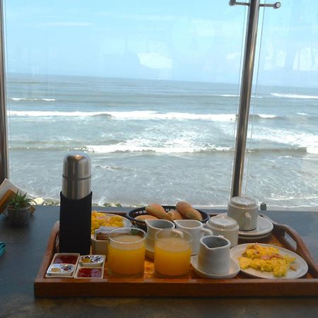 Los Esteros Hostal 후안차코 외부 사진