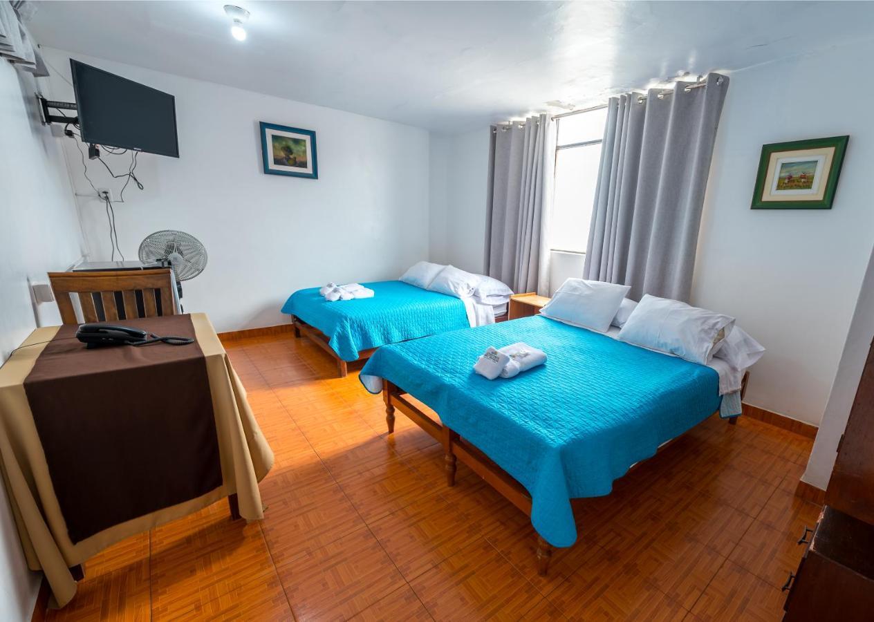 Los Esteros Hostal 후안차코 외부 사진