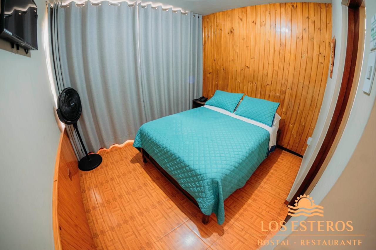 Los Esteros Hostal 후안차코 외부 사진