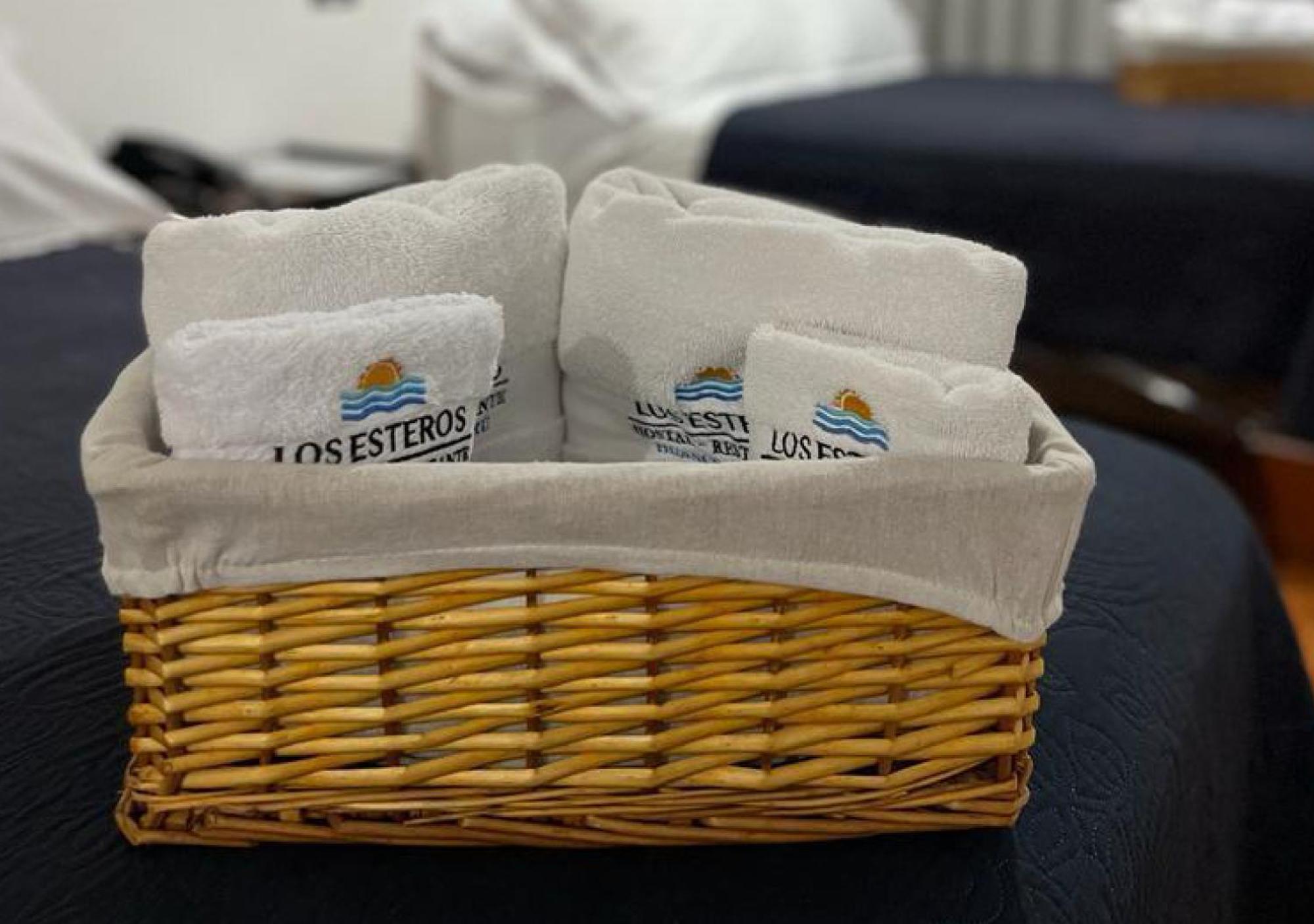 Los Esteros Hostal 후안차코 외부 사진