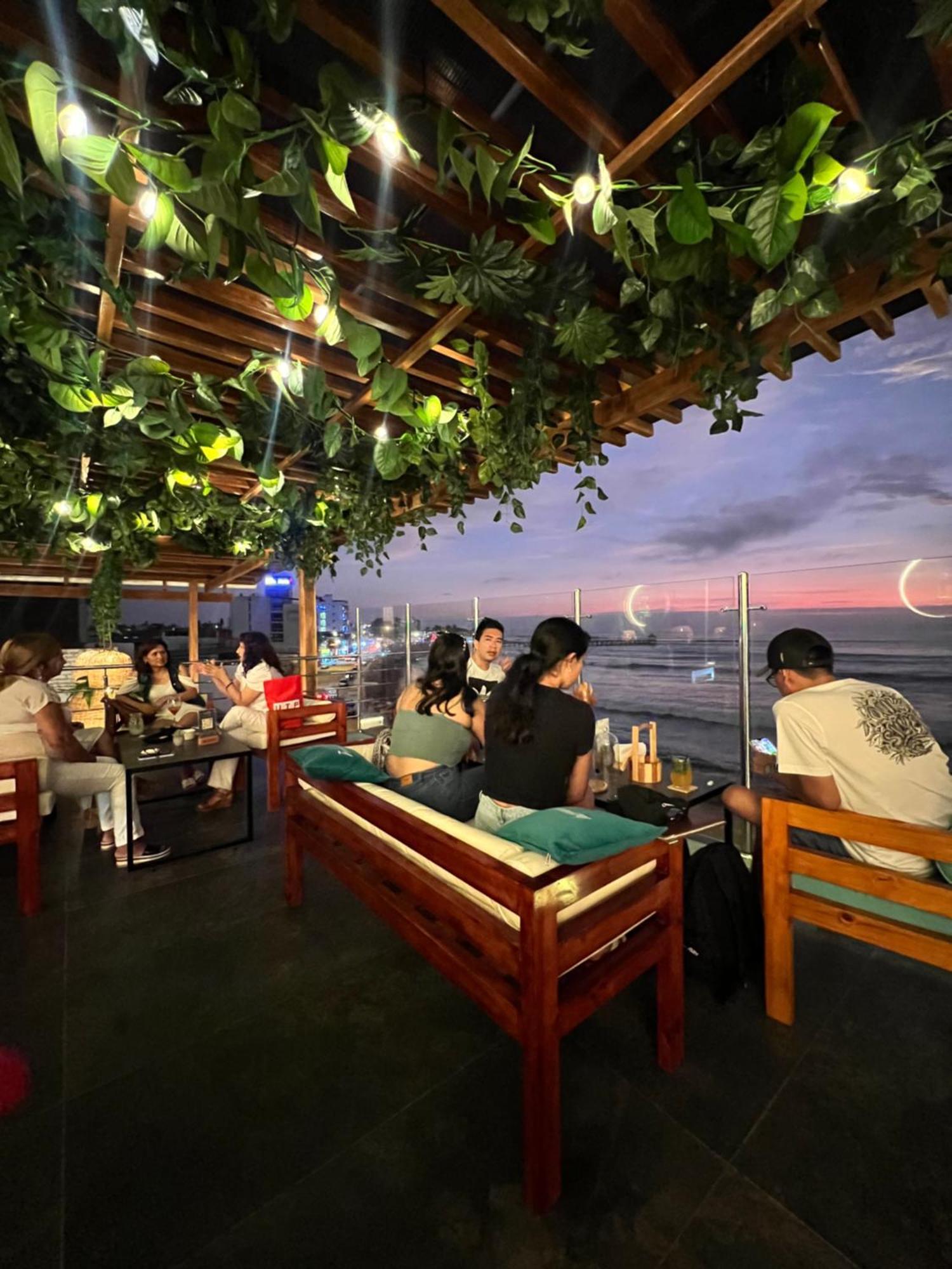 Los Esteros Hostal 후안차코 외부 사진